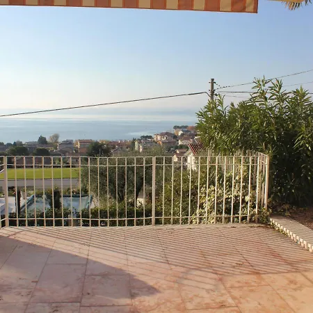 Апартаменти La Siesta - Vista